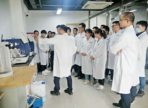 首届开云手机在线登录入口(中国)开云有限公司药业新技术交流会在南京举行